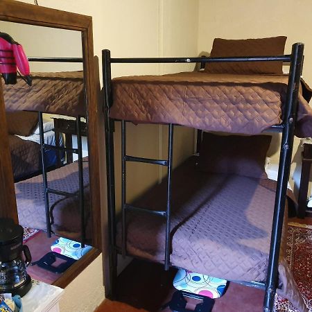 アンティグア・グアテマラ Parrot House Bed & Breakfast エクステリア 写真